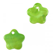 Shell charm round 8mm Flower 10-11mm Spring green